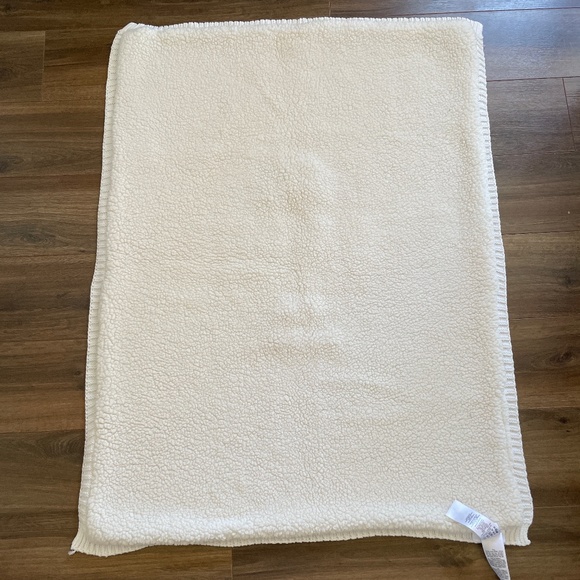 2/$40 Pottery Barn Organic Cotton knitted Baby blanket - Picture 4 of 4